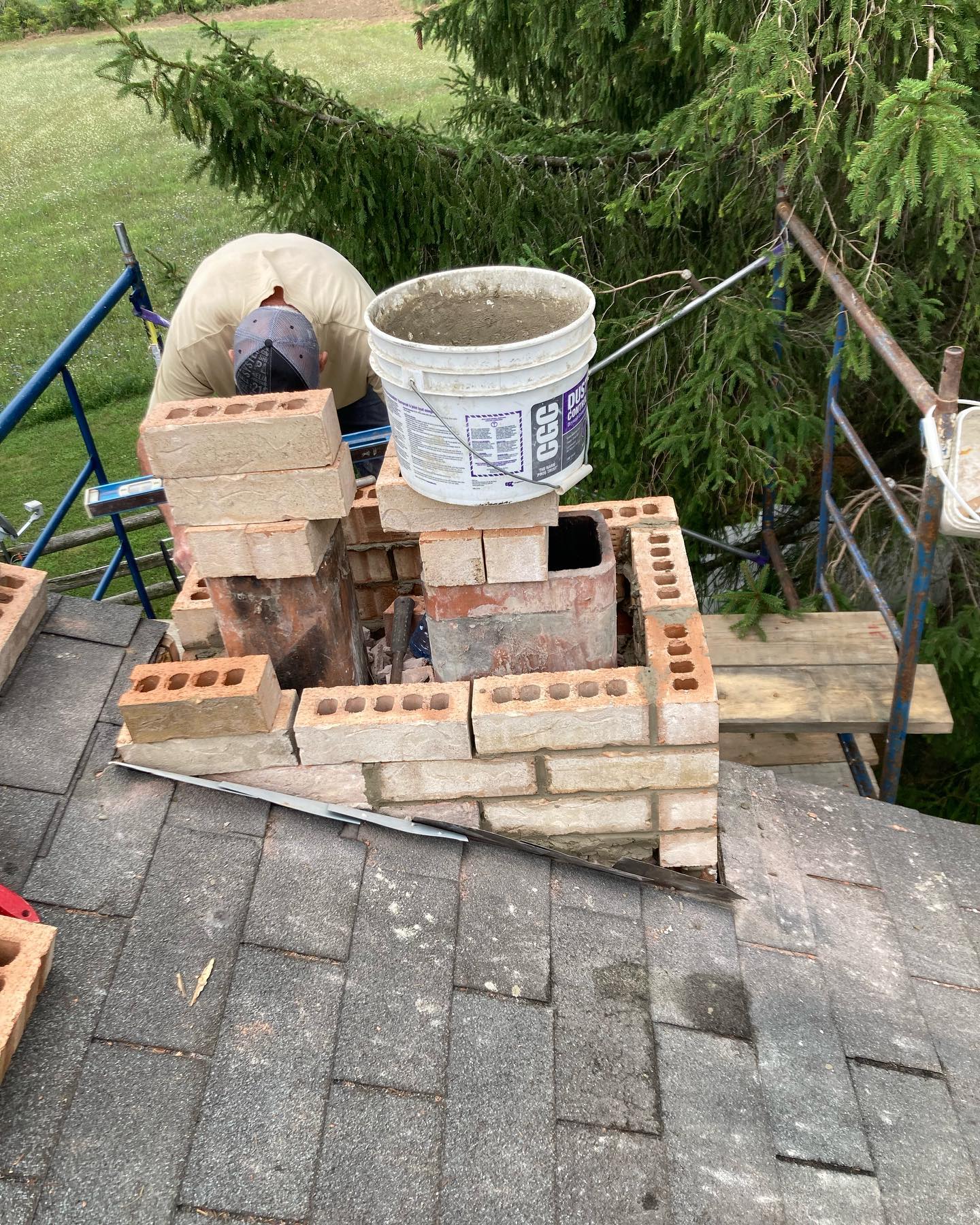 Chimney repair and rebuild