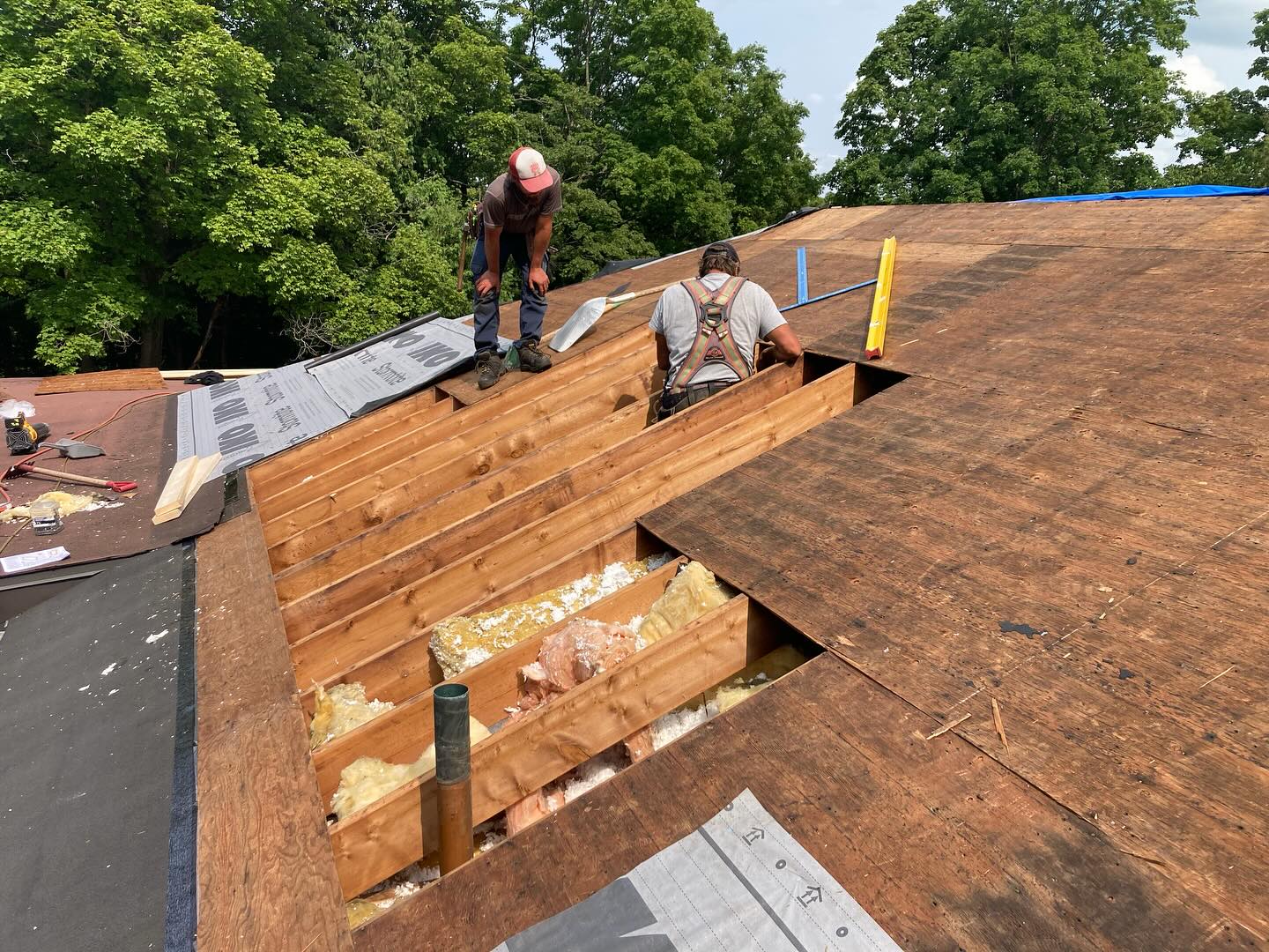 Shingle roofing repair and installation